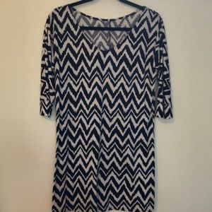 Lilly Pulitzer navy & white chevron T-shirt dress